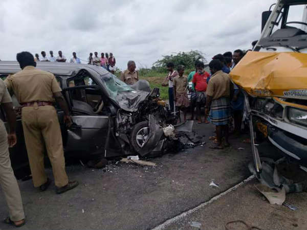 4 killed in road accident near Tirumangalam 4 killed in road accident near Tirumangalam