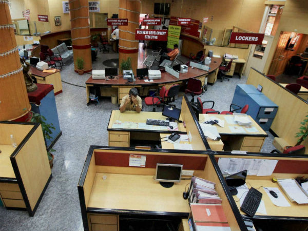 Banks closed for 4 days continuosly Banks closed for 4 days continuosly