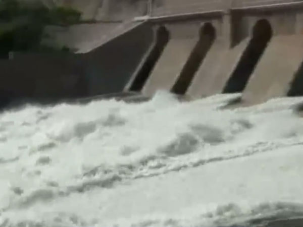 Water Opened from Mettur Dam for Pushkara festival Water Opened from Mettur Dam for Pushkara festival