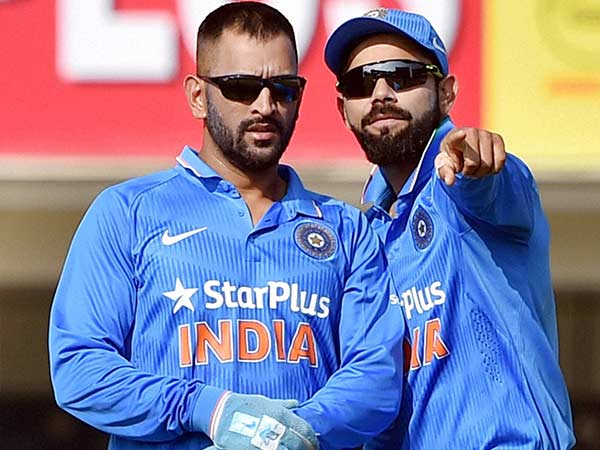 Kohli praises Dhoni Kohli praises Dhoni