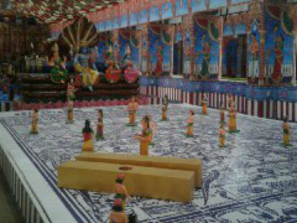 Chidambaram temple celebrating Navarathiri Kolu with thousands of dolls Chidambaram temple celebrating Navarathiri Kolu with thousands of dolls
