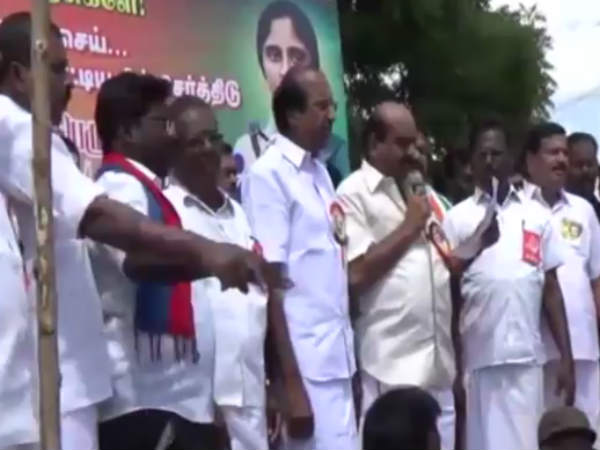 All over Tamilnadu opposite parties conducting protest against neet All over Tamilnadu opposite parties conducting protest against neet