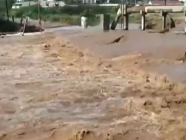 Flood in Tirupur Noyyal River Flood in Tirupur Noyyal River