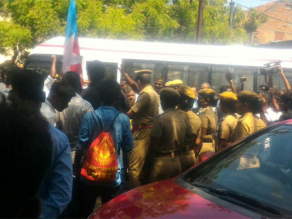Tirumavalavan paid tribute to Anitha Tirumavalavan paid tribute to Anitha