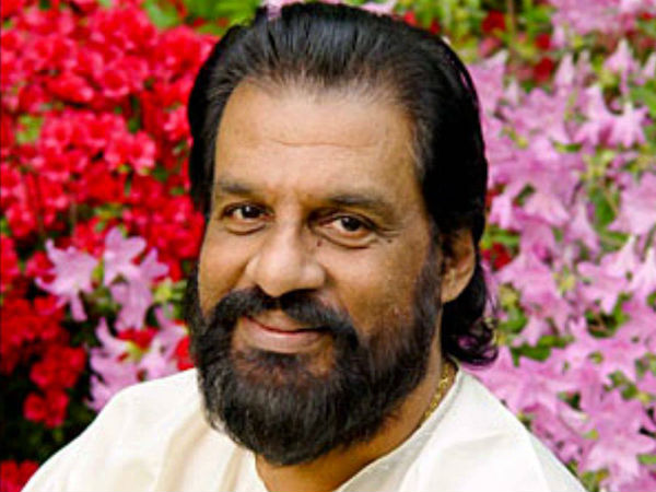 திருவனந்தபுரம் பத்மநாப சுவாமி கோயிலில் வழிபாடு நடத்த அனுமதி கோரி கே.ஜே.யேசுதாஸ் கடிதம் 