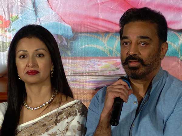 முழுமூச்சுடன் பொது நிகழ்ச்சிகளில்