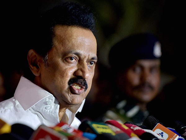 கொசு மருந்து அடிப்பதில் ஊழல்