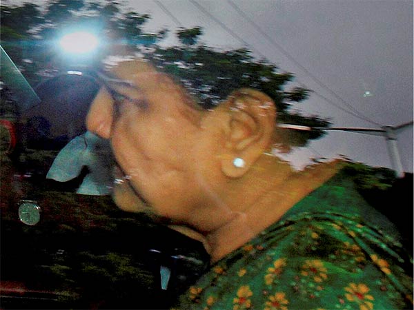 5 நாள்களுக்கு பரோல்