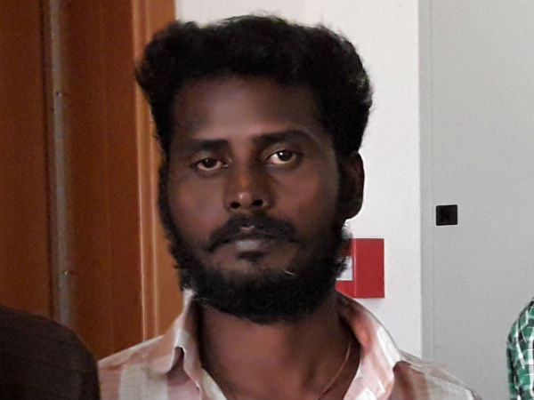 சாலையில் தவிப்பு