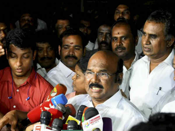 ஆரோக்கியமான சூழ்நிலை இல்லை