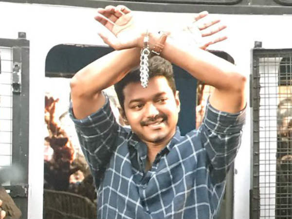மக்கள் மனதில் இடம் பிடிக்கும் வகையில்