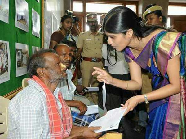 ஆச்சரியப்பட்ட மக்கள்