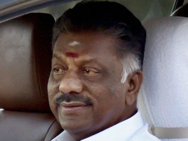அதிமுக பொருளாளர்கள்