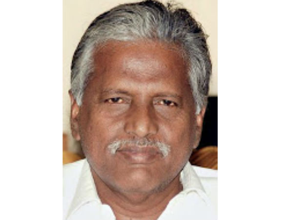 தாமதப்படுத்துகின்றனர்..
