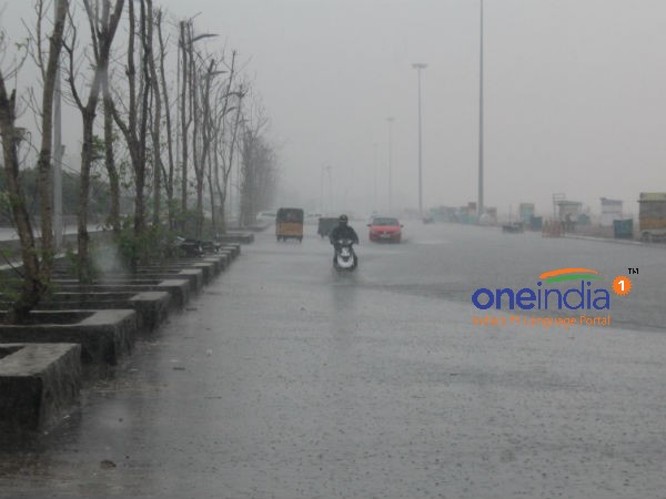 வீணான மழைநீர்