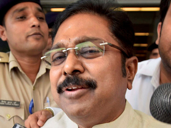 Team TTV says Jayalalitha is also a convict Team TTV says Jayalalitha is also a convict