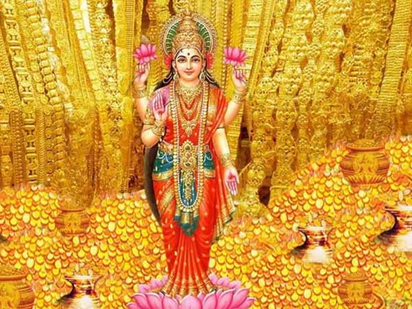 deepavali festival of lights celebrated to worship goddess laxmi the deity of wealth deepavali festival of lights celebrated to worship goddess laxmi the deity of wealth