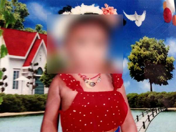 Kandhu vatti: 4 of family set themselves ablaze in Tirunelvely Kandhu vatti: 4 of family set themselves ablaze in Tirunelvely