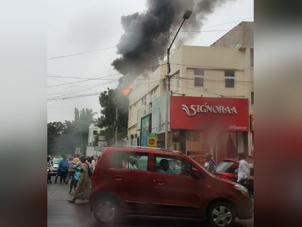 Fire at cell phone tower in Chennai Fire at cell phone tower in Chennai