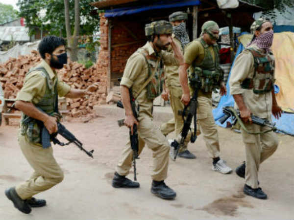 Policeman joined with Terrorist group in Jammu Kashmir Policeman joined with Terrorist group in Jammu Kashmir