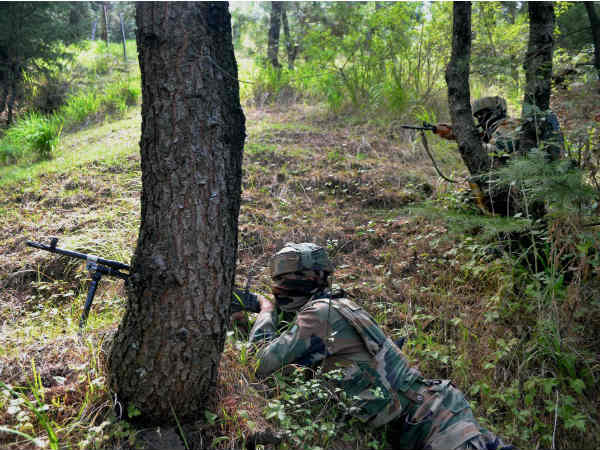 Two soldiers and two terrorists killed in Jammu Kashmir encounter Two soldiers and two terrorists killed in Jammu Kashmir encounter