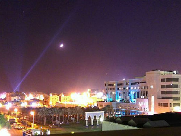 Two guards killed by a gunman in Saudi Arabia Royal Palace ! Two guards killed by a gunman in Saudi Arabia Royal Palace !
