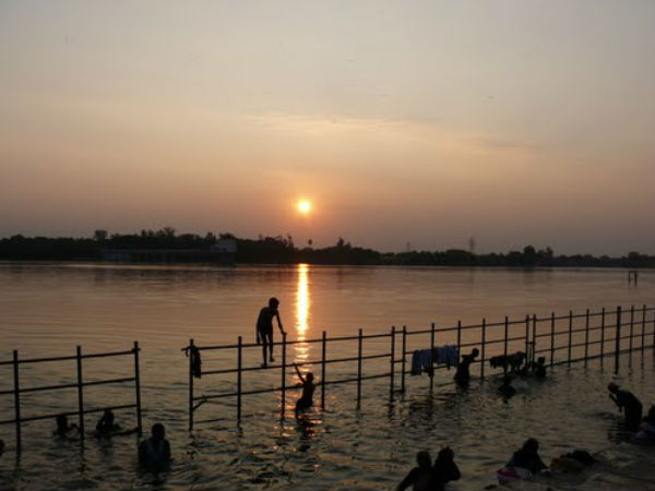 cauvery thulasnanam is celebrated when sun enters into libra cauvery thulasnanam is celebrated when sun enters into libra