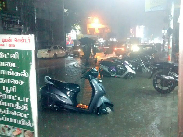 சென்னைக்கு லீவு