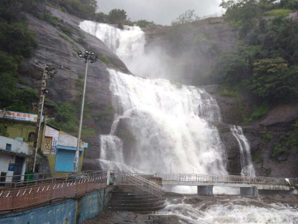 சுற்றுலா பயணிகளுக்கு தடை