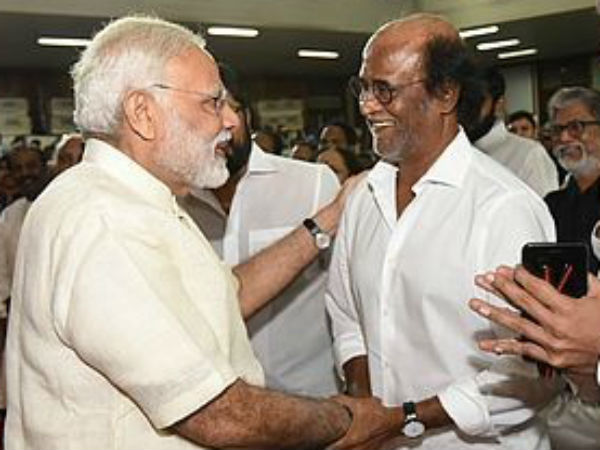 ரஜினியின் பக்கம் திரும்பிய பார்வை