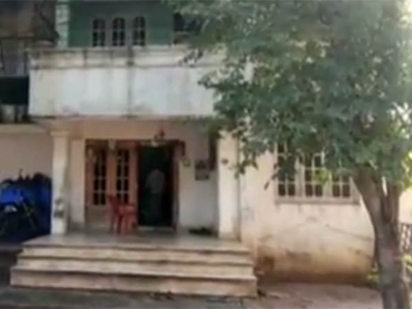 யாரும் இல்லாத இடம்