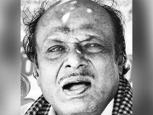 தாமரைக்கனியை எதிர்த்த இன்பத்தமிழன்