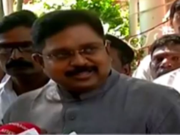 கிறுகிறுத்த சசி குடும்பம்