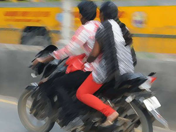 திருட்டு காசில் காதலிக்கு செலவு