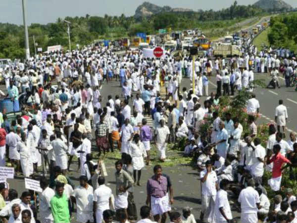 சென்னை போக்குவரத்து துண்டிப்பு