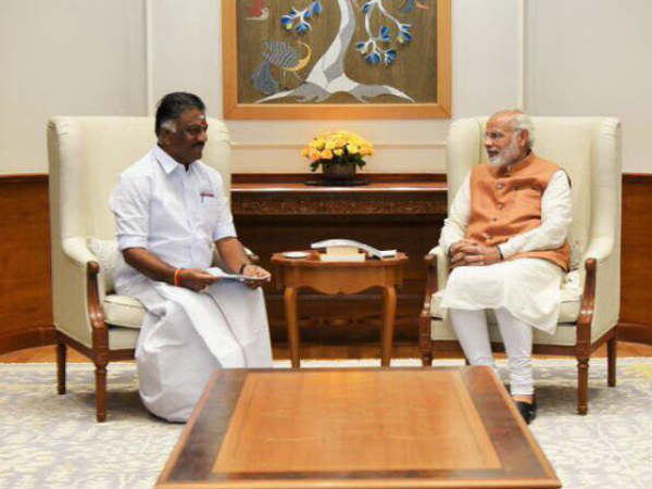 ஓரம் கட்டப்படுவது குறித்து புகார்
