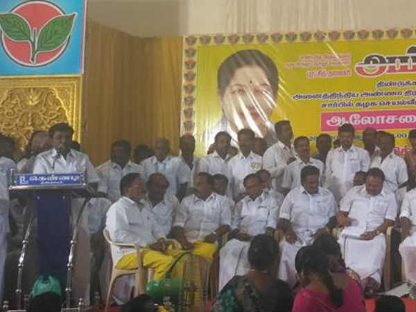இத்தனை துரோகமா?