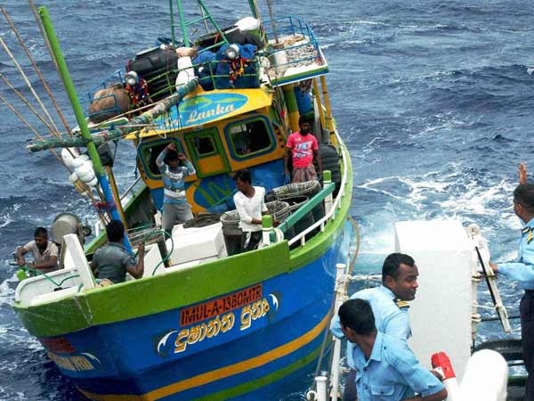 Indian Navy opens fire on Rameswaram fishermen Indian Navy opens fire on Rameswaram fishermen