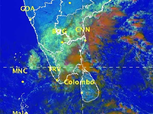 Heavy rains to continue with thunder for 24 hours says met office Heavy rains to continue with thunder for 24 hours says met office