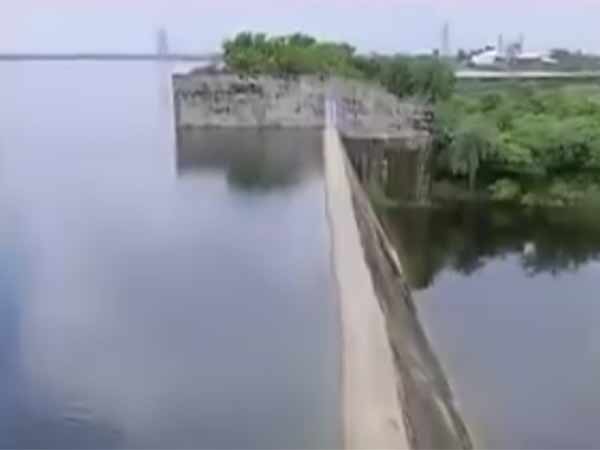 Maduranthakam lake reaches its brim Maduranthakam lake reaches its brim