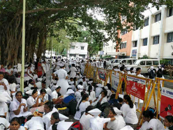 Nurses on the Protest at Chennai starts Hunger Strike against the Government Nurses on the Protest at Chennai starts Hunger Strike against the Government