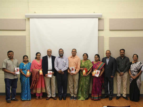 Tamil Poetry Festival in America Tamil Poetry Festival in America