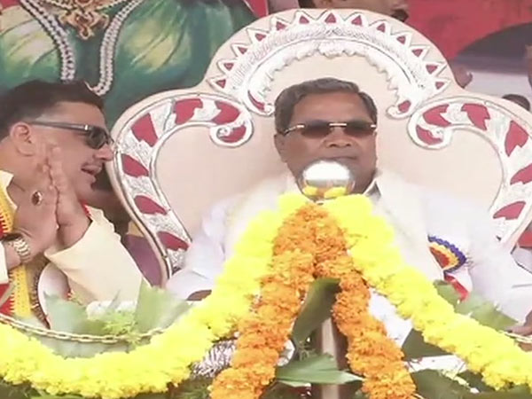 Siddaramaiah says all schools in the state should teach Kannada Siddaramaiah says all schools in the state should teach Kannada