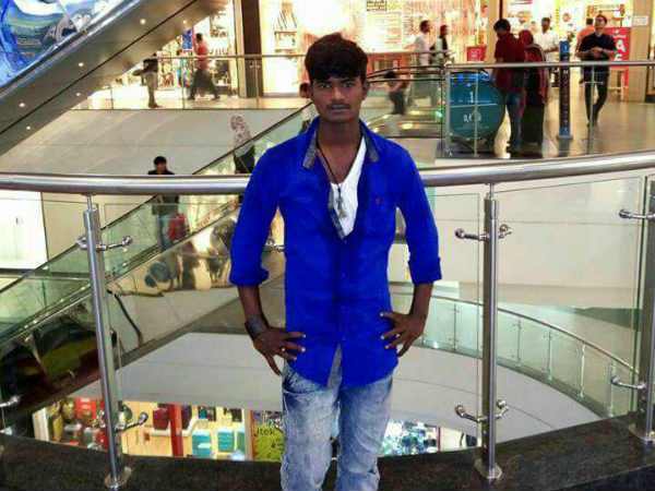 A youth killed while demolishing house near in Nellai A youth killed while demolishing house near in Nellai
