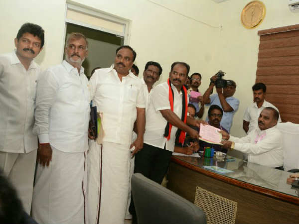 திமுக வேட்பு மனு தாக்கல்