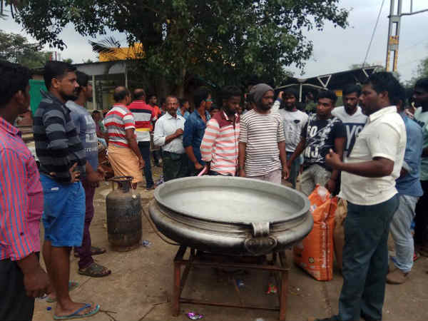 மாவு இல்லை மக்களே