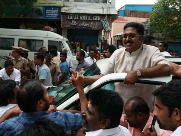 எந்த அடிப்படையில்