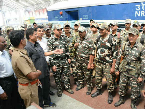 கூடுதல் ராணுவப்படை வருகை