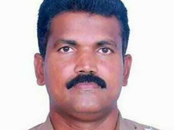 குடும்பத்தினரோடு பாசம்