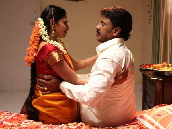 கட்டில் சத்தம் கேட்கும்